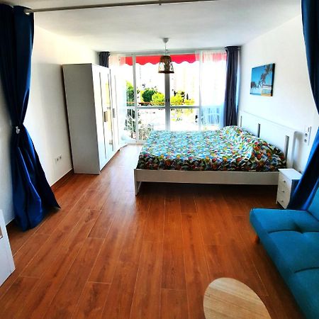 Playmon Holiday Apartment Benidorm Kültér fotó