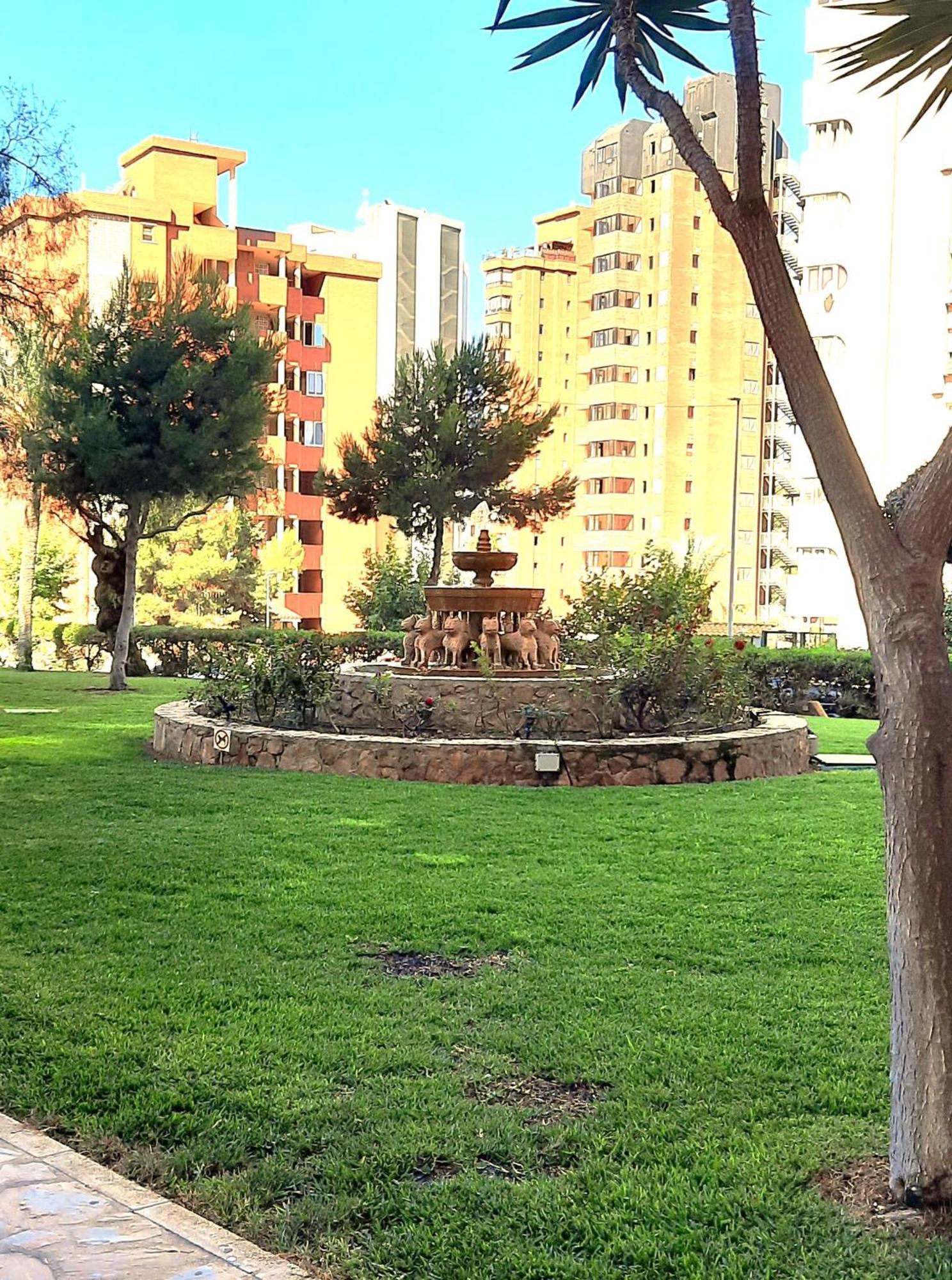 Playmon Holiday Apartment Benidorm Kültér fotó